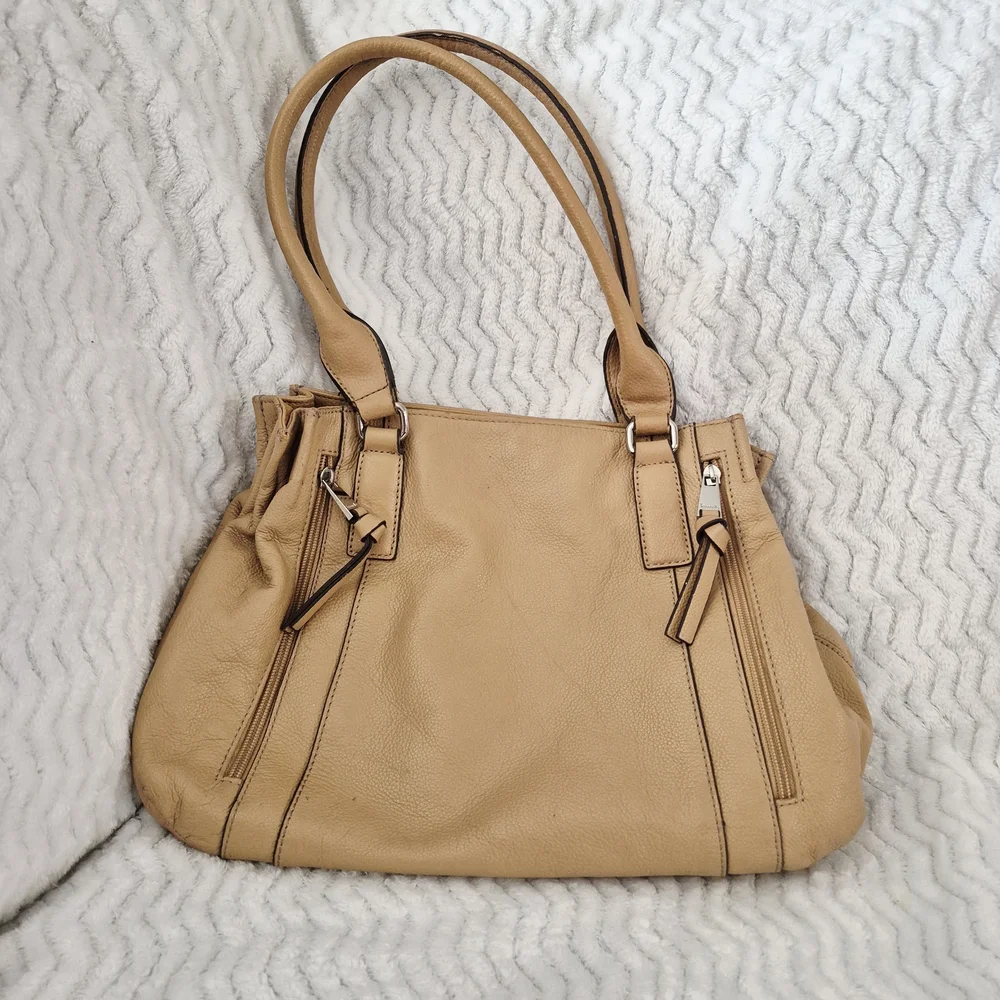 Tignanello Tan Shoulder Bag - Picture 1 of 15